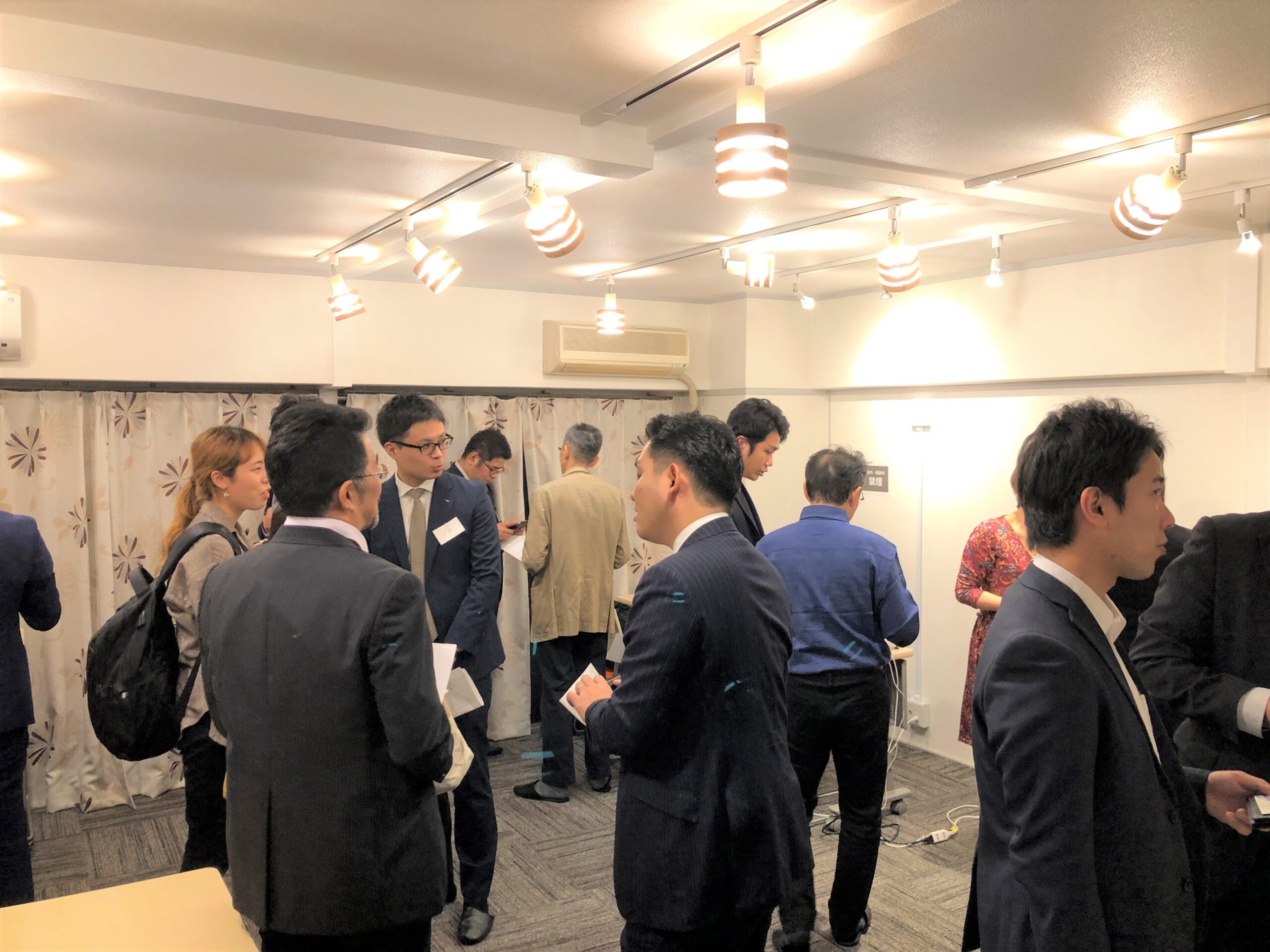 異業種交流会レパン【福岡博多】会場移転で大盛況！