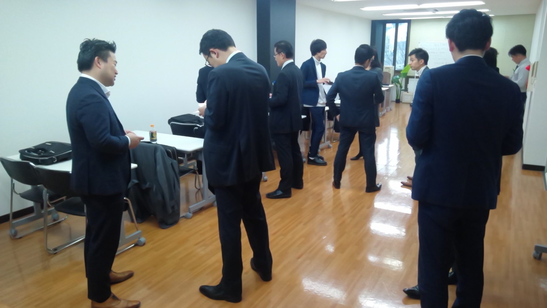 異業種交流会レパン【福岡天神】24名で大盛況！